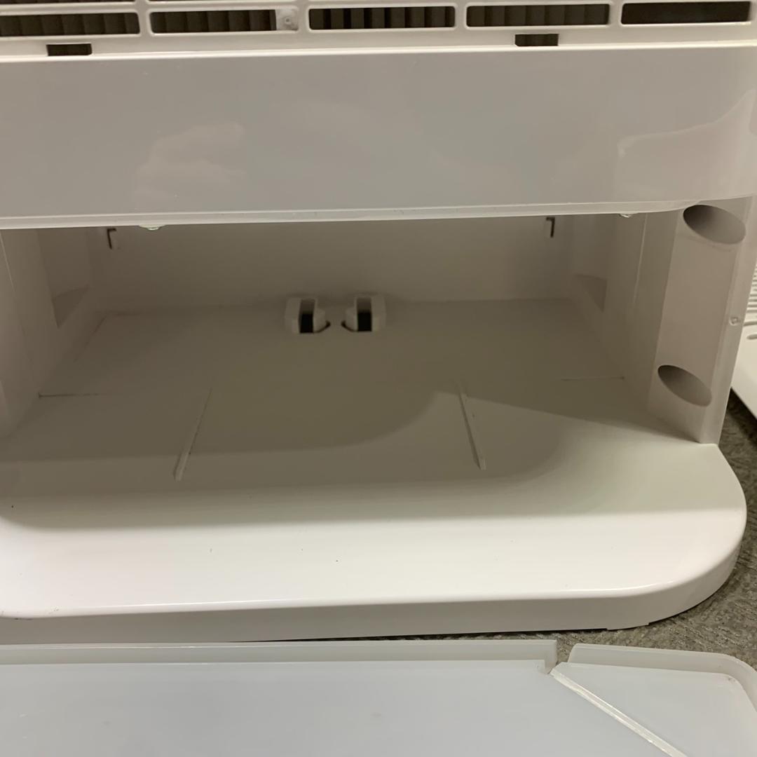 J695 IRIS OHYAMA 衣類乾燥除湿機 IJD-K80-W 24年製