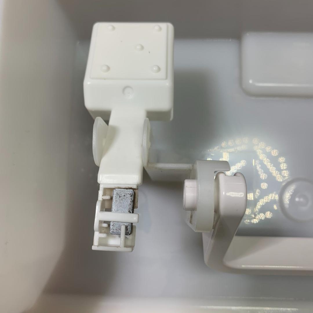 J695 IRIS OHYAMA 衣類乾燥除湿機 IJD-K80-W 24年製