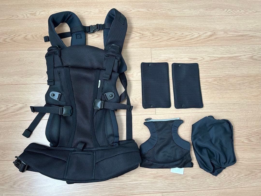 再値下げ　Apricaアップリカ Laclisラクリス 抱っこ紐 ブラック