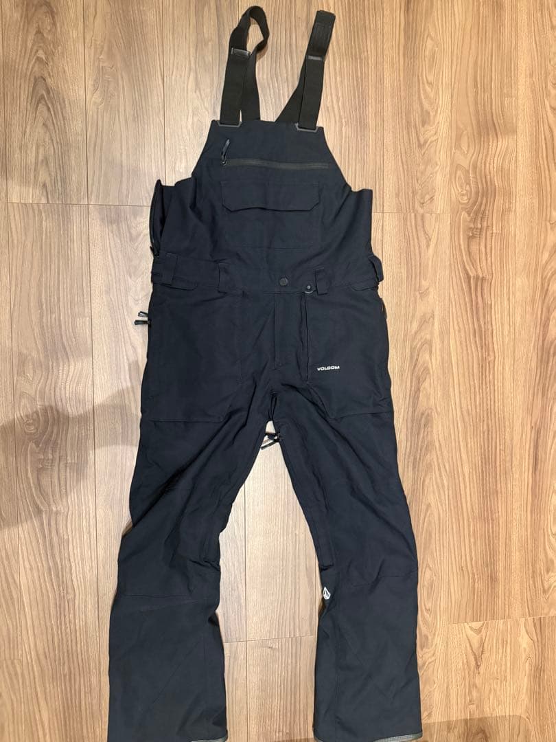 Volcom ビブパンツ　ROAN-BIB-OVERALL 黒