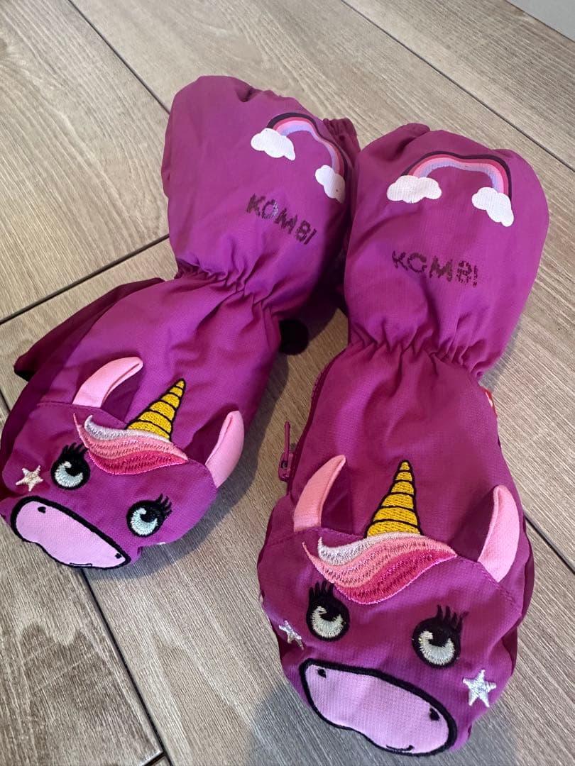 スノーヘルメット＆ブーツ＆グローブセット