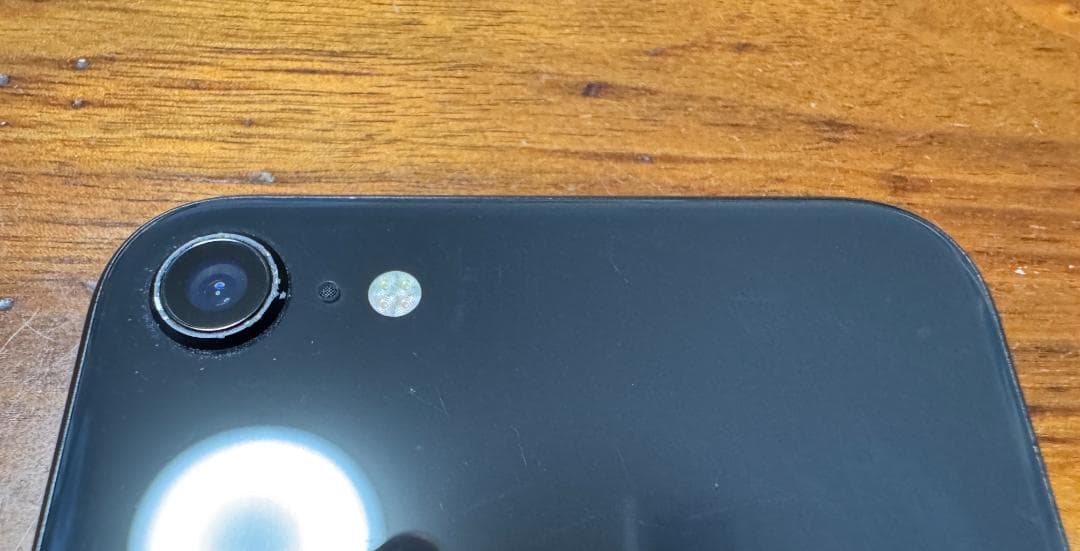 Apple iPhone SE 2 64GB ブラック