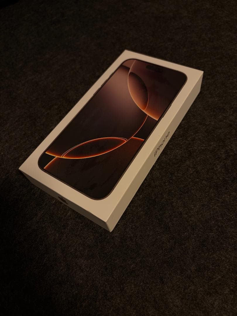 iPhone 16 Pro Max 256GB デザートチタニウム SIMフリー