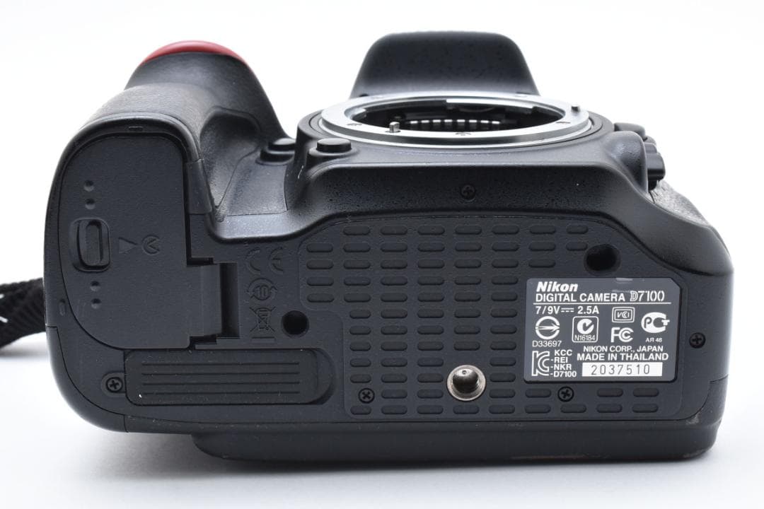 美品 NIKON ニコン D7100 M358