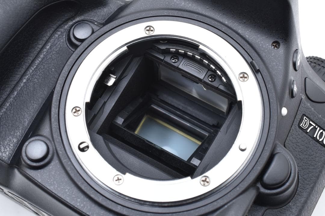 美品 NIKON ニコン D7100 M358