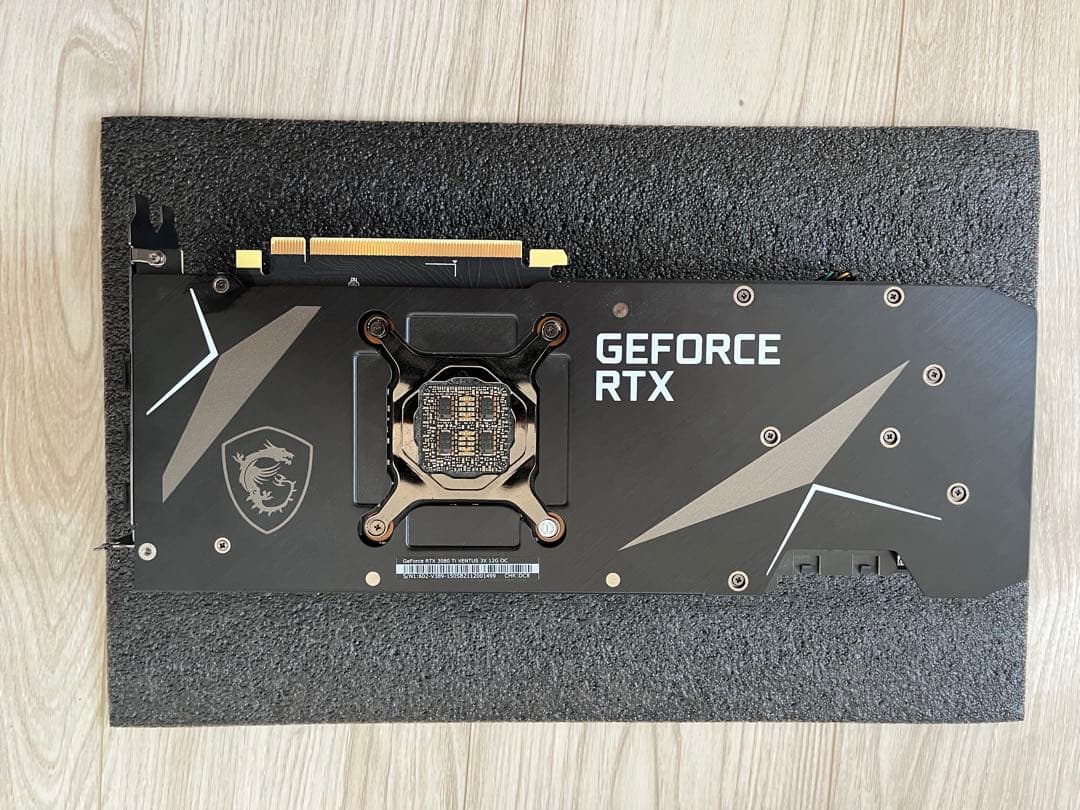 MSI GeForce RTX 3080 Ti 本体