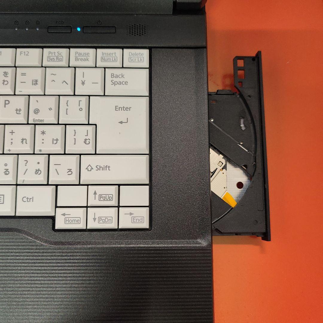 Windows11 ノートパソコン 極美品 爆速SSD極美品