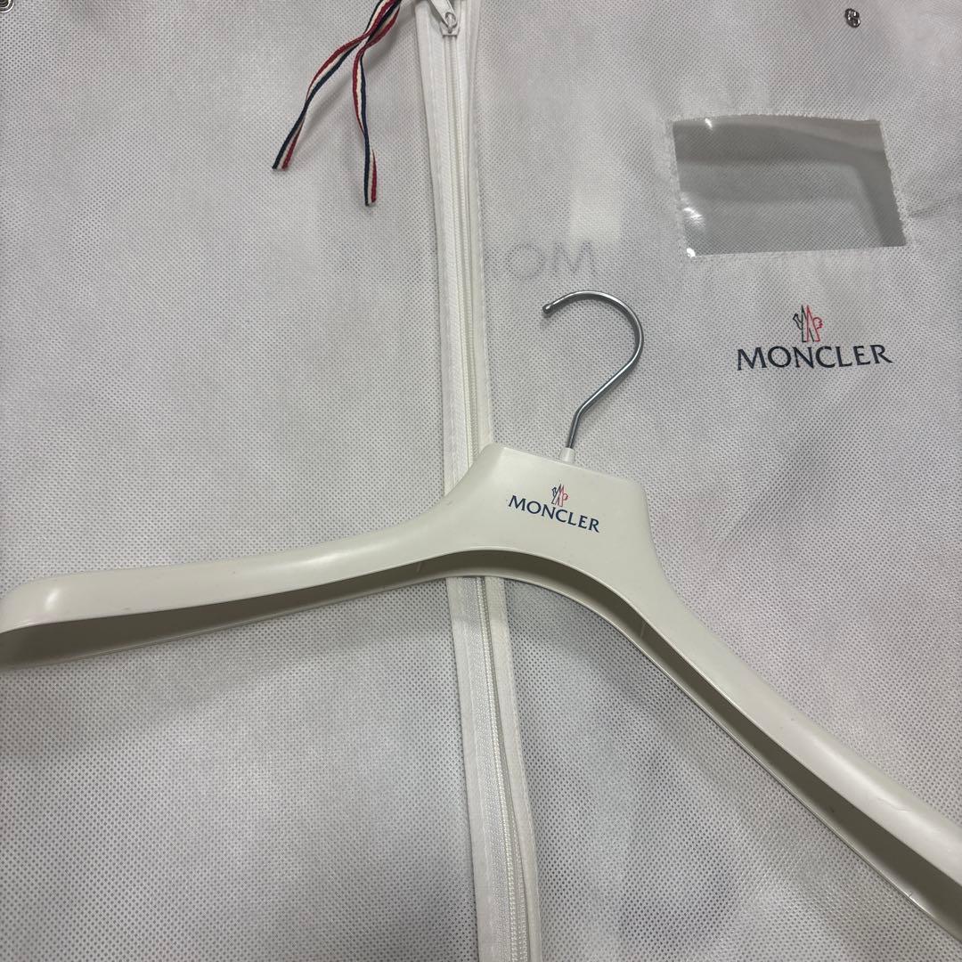 【希少】MONCLER モンクレール 切り替えダウンジャケット ブラック M