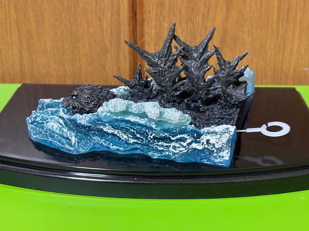 特撮大百科　キャスト　洋上のゴジラ　ゴジラ2023 -1.0 godzilla