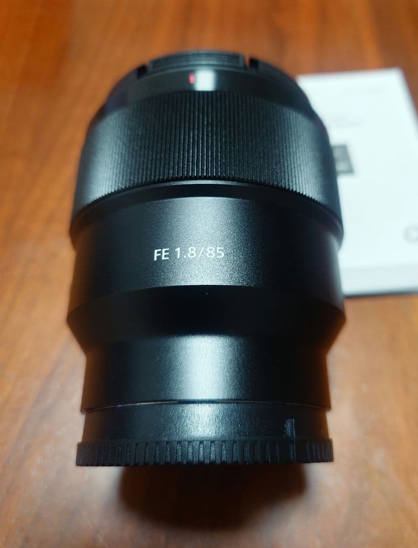 SONY FE 85mm F1.8 単焦点 SEL85F18（使用回数1回のみ）