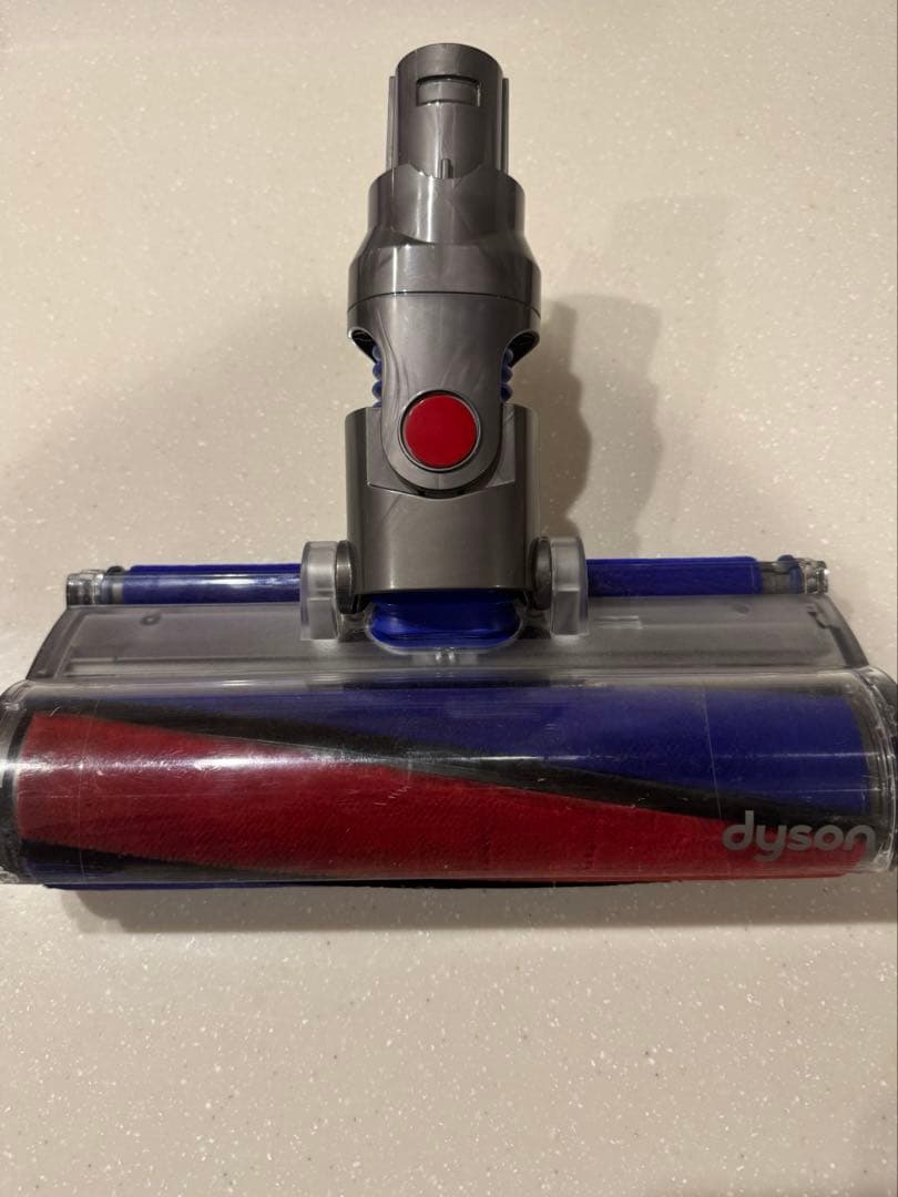 Dyson コードレスクリーナー V6 fluffy