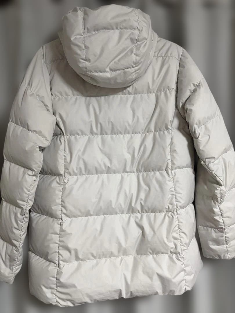 【M】mont-bell トラベルダウンパーカ Women's ライトグレー