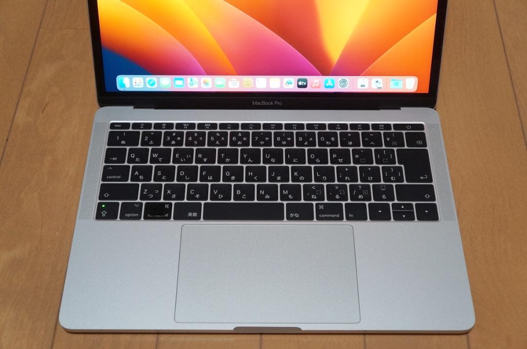 MacBook本体 MacBook Pro 13 i5 16G 256G Window Office