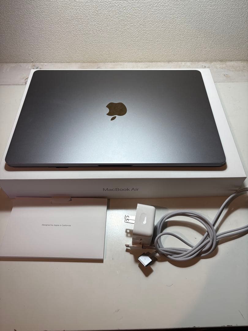 MacBook Air 15インチ SSD256GB メモリ8GB