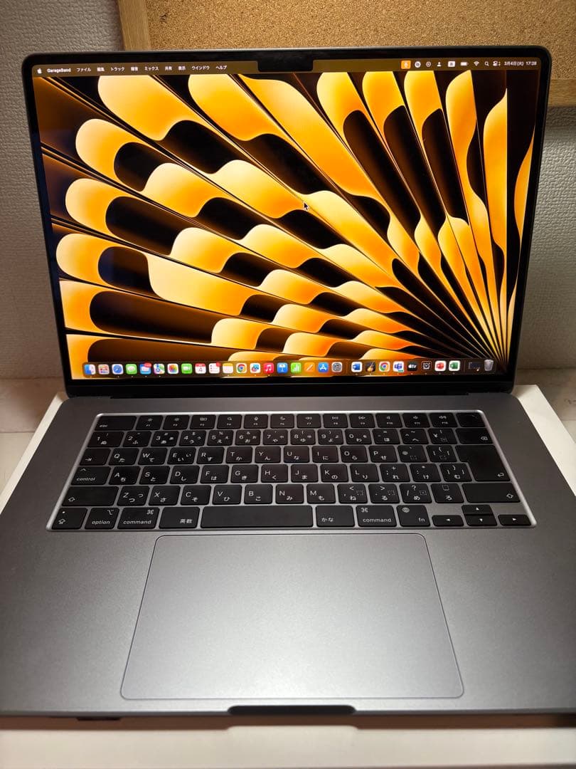 MacBook Air 15インチ SSD256GB メモリ8GB