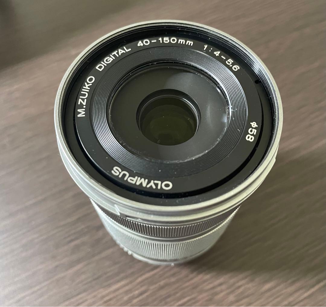OLYMPUS オリンパス　望遠ズームレンズ　40-150mm R シルバー