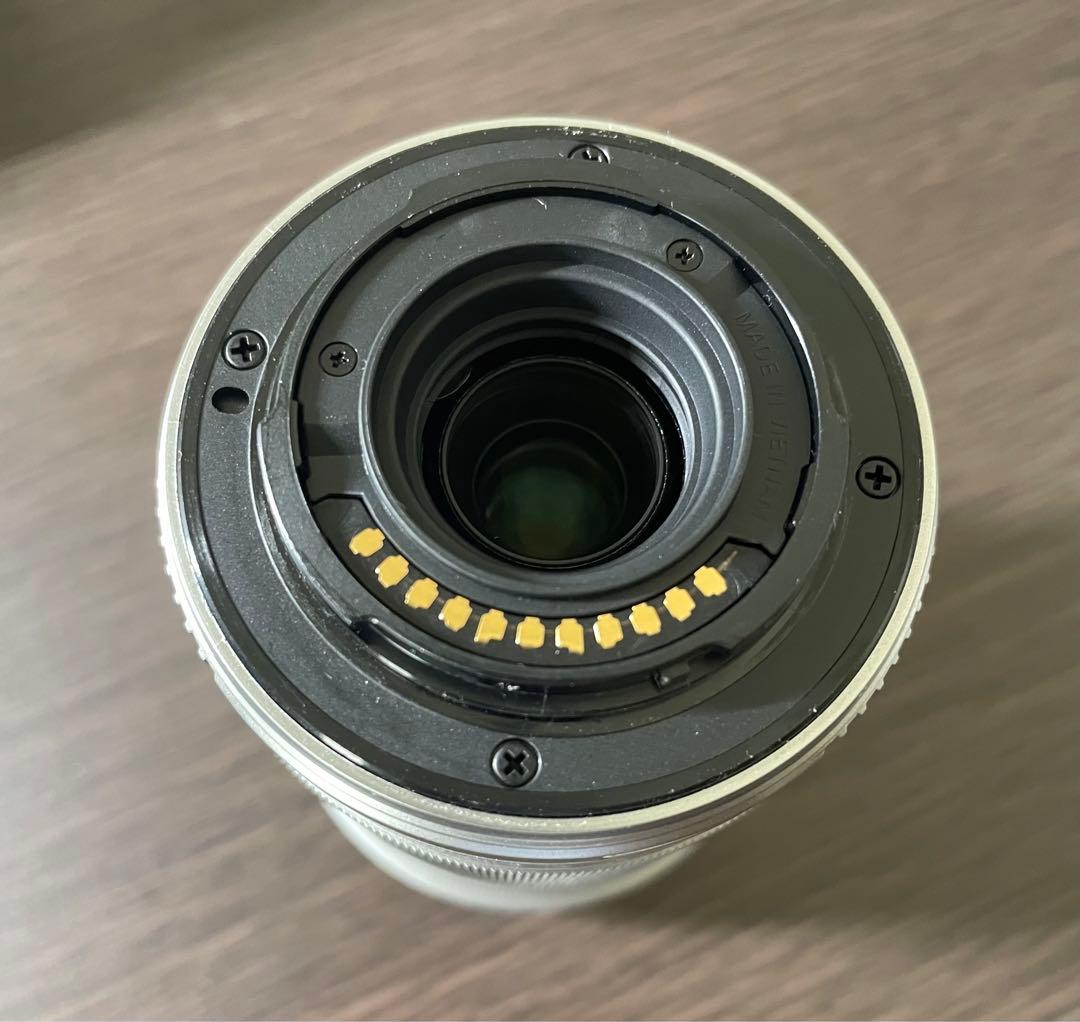 OLYMPUS オリンパス　望遠ズームレンズ　40-150mm R シルバー