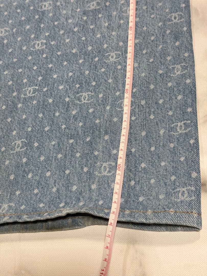 CHANEL デニムパンツ
