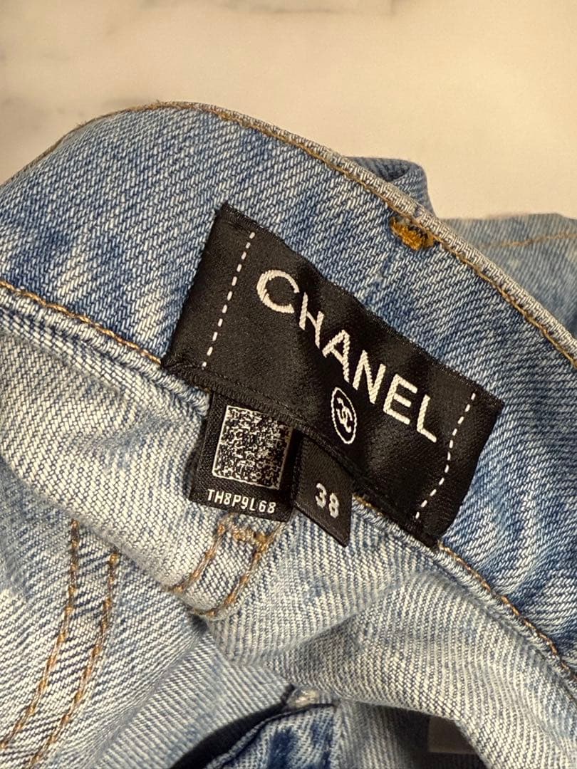 CHANEL デニムパンツ