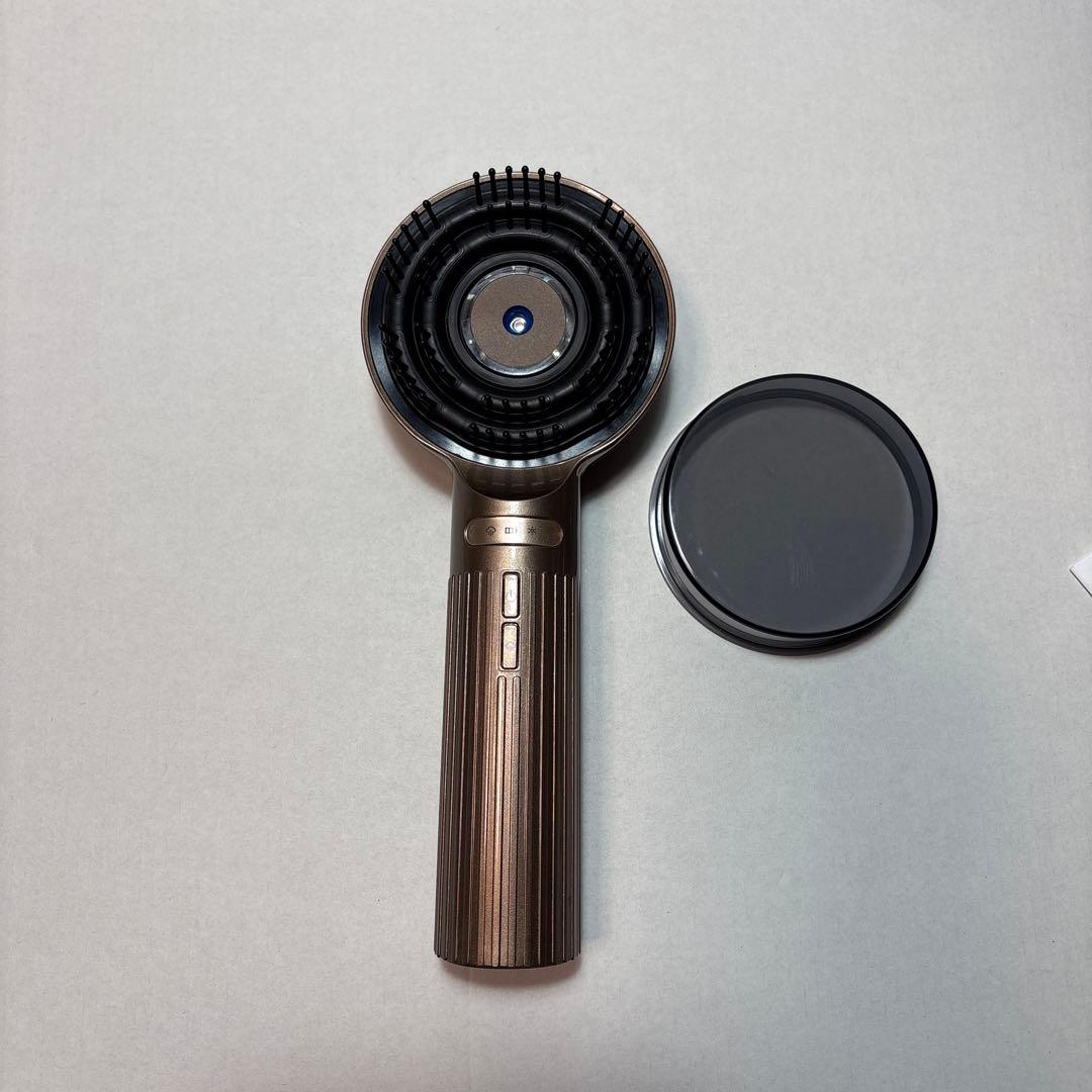 キュアフォルテ　電動スカルプケアブラシ