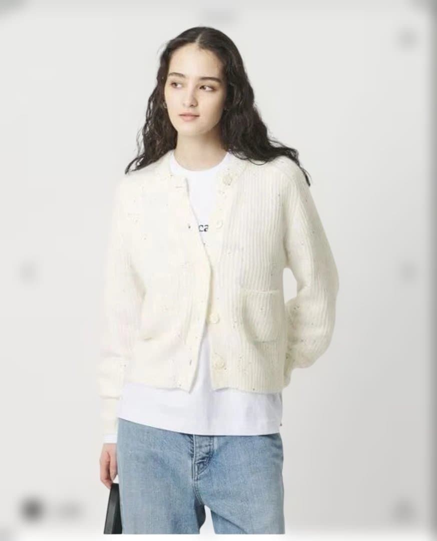 united arrowsラメ入りオフホワイトニットカーディガン