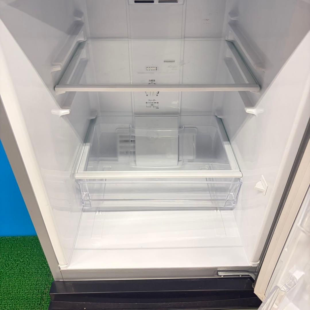 696 冷蔵庫　洗濯機　２点セット　小型　一人暮らし　右開き　2ドア　極美品