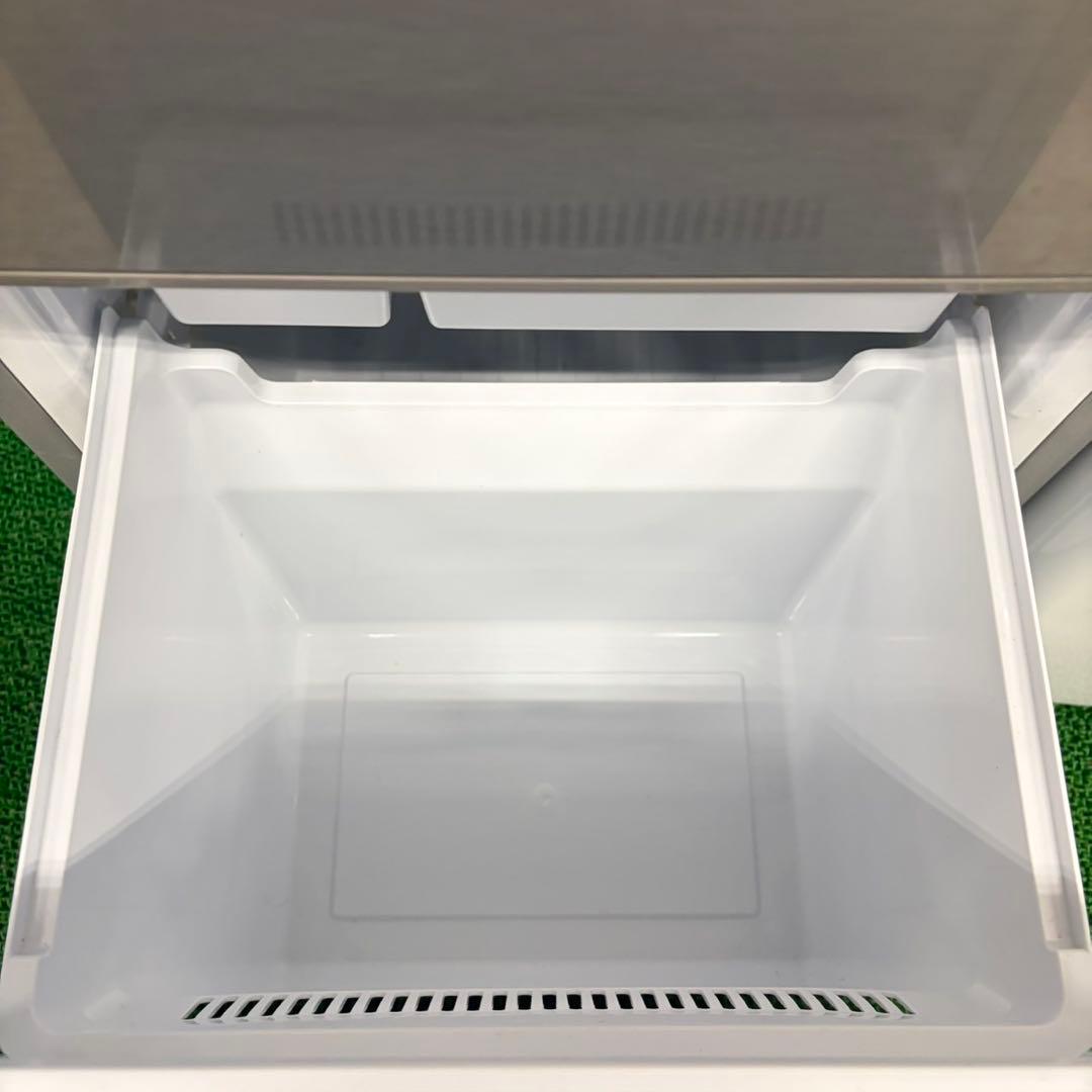 696 冷蔵庫　洗濯機　２点セット　小型　一人暮らし　右開き　2ドア　極美品