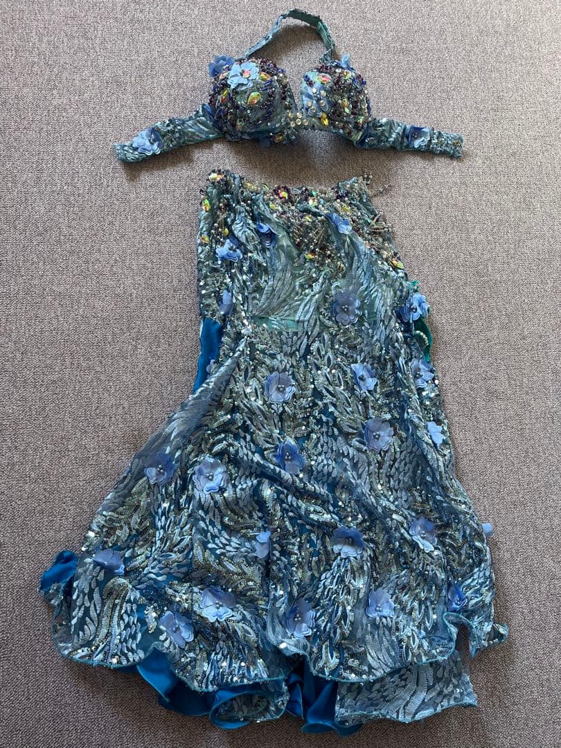 ベリーダンス用ブルーのオリエンタルセットアップ