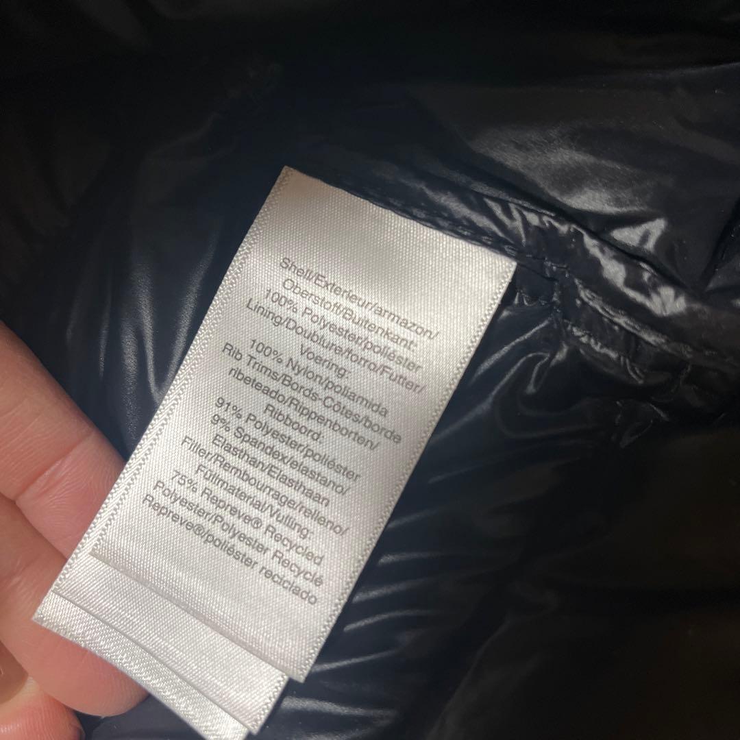 【試着のみ】DKNY // 黒(防水、パッカブルで袋付き)