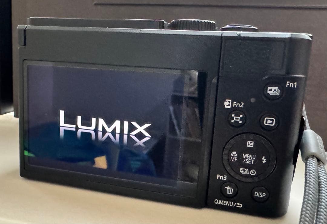 パナソニック　コンパクトデジカメ　TZ99