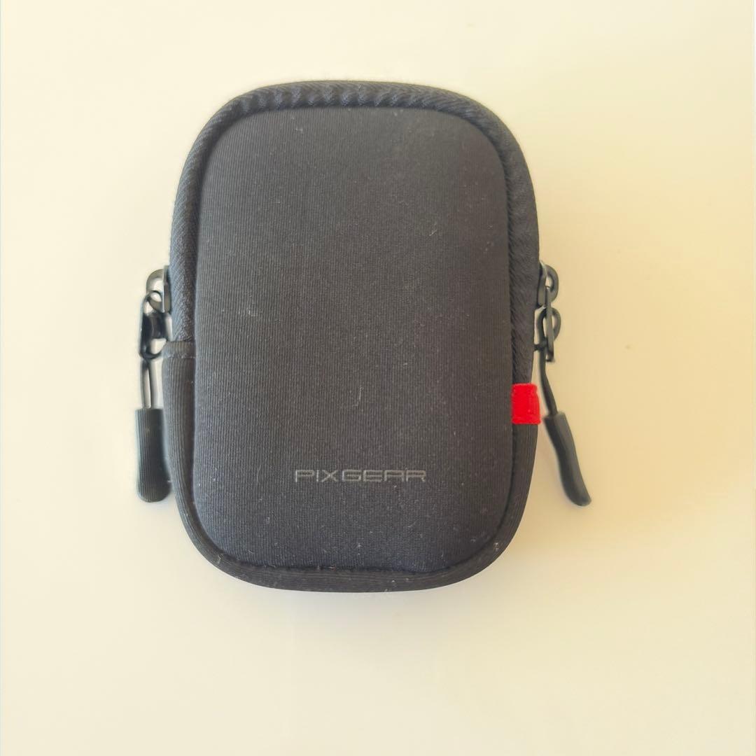 訳あり　Nikon COOLPIX A100 シルバー コンパクトデジタルカメラ