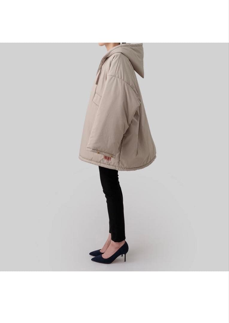 【ザハイライツthehighlights】オーバー　ベージュ　1