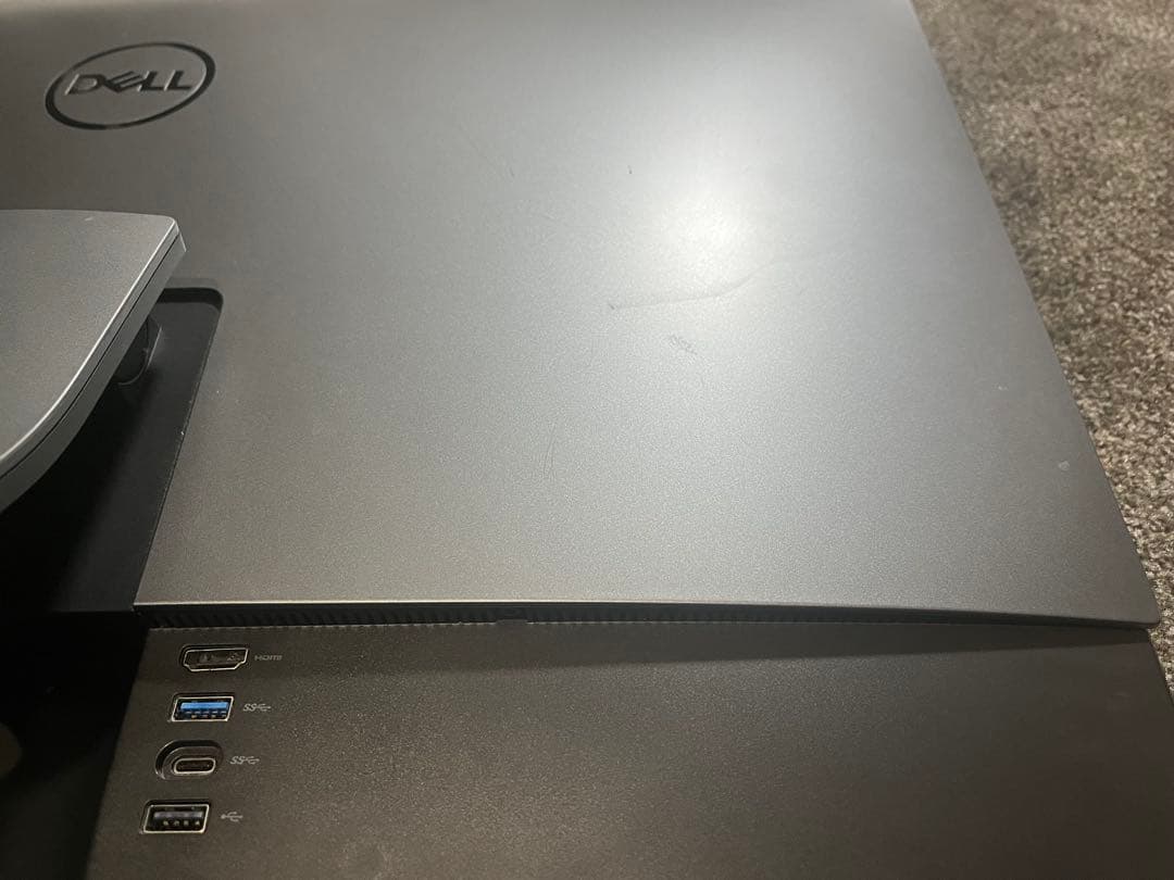 Dell Inspiron 27 7775 Series モニター