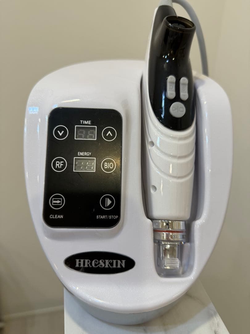 エステ版ポテンツァ/電動ノンニードル導入器/美容機器 /水光 ニードレス水光RF