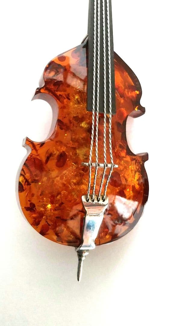 琥珀 シルバーブロ―チ (チェロ)