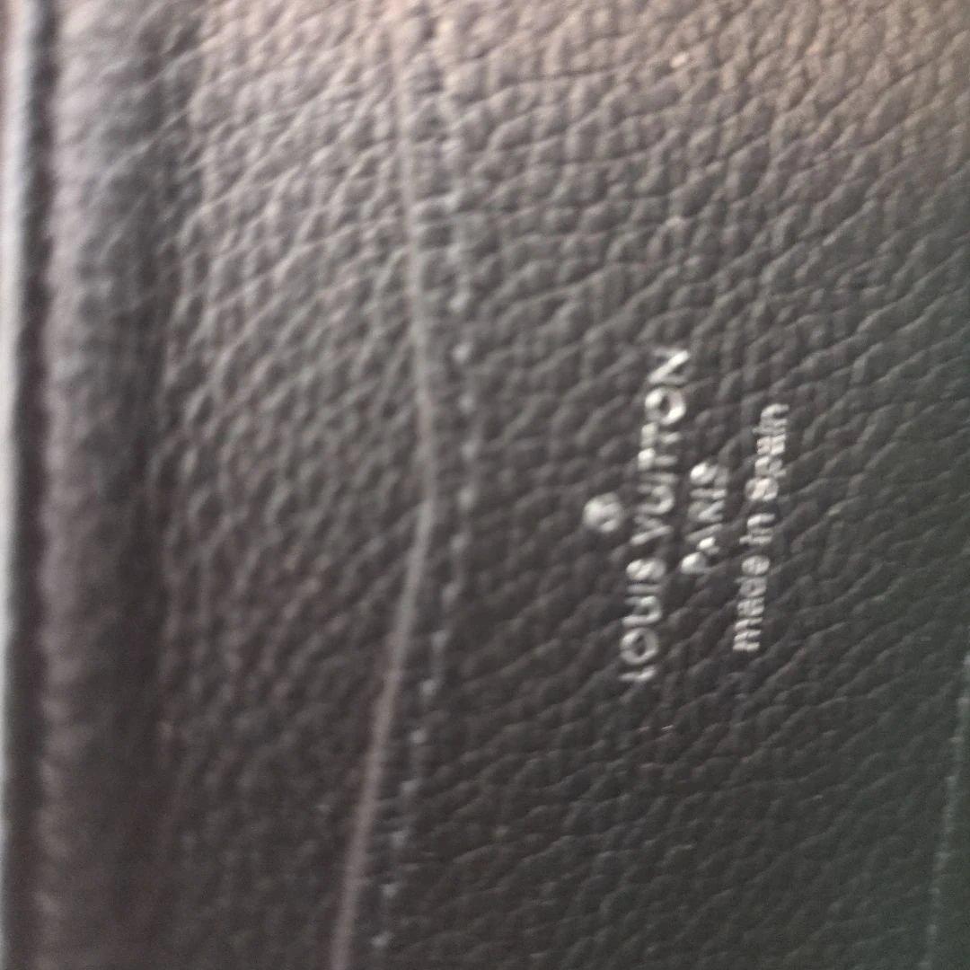 ✨極美品✨ルイビトジッピーロックミー長財布ノワールシルバーロゴ