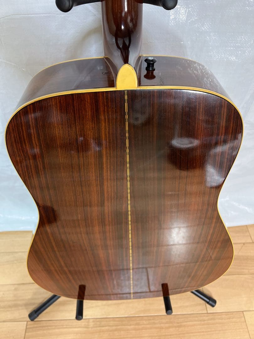 YAMAHA.FG-350Dベージュラベル。 トップ単板！