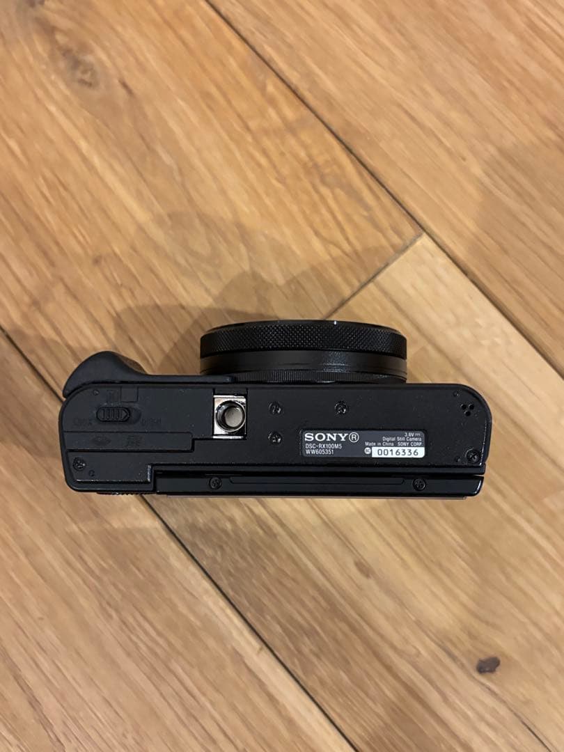 SONY ソニー　RX100M5