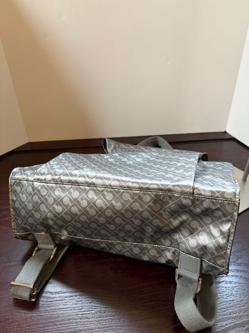 GHERARDINI ゲラルディーニ リュックサック 総柄　メタリックグレー美品
