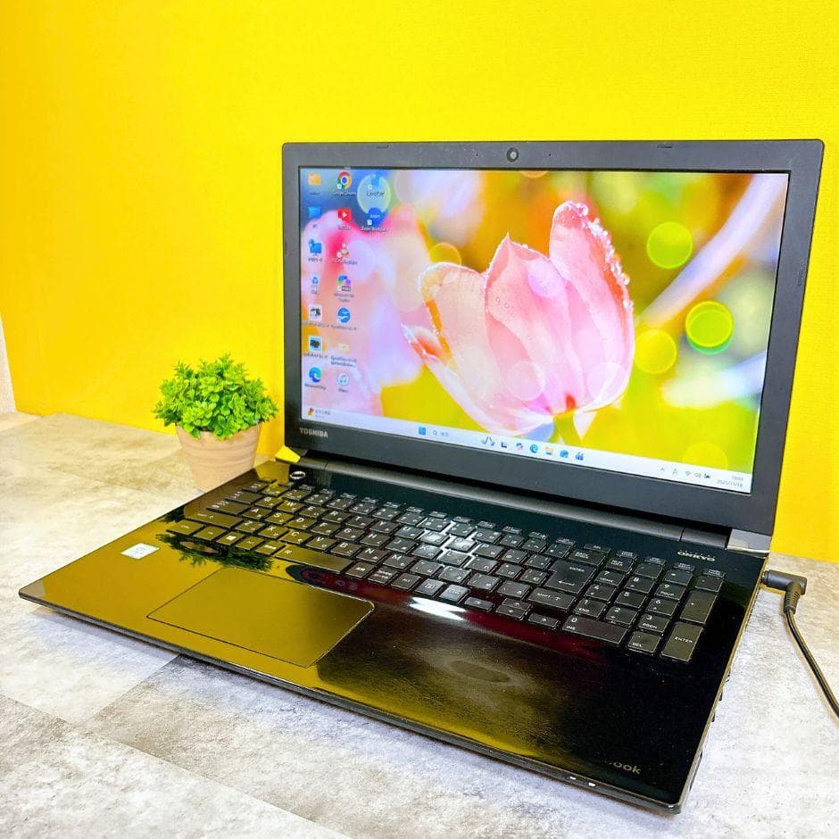 ⅰ5✨SSD搭載で快適❣カメラ付き 薄型ノートパソコン黒 Windows11