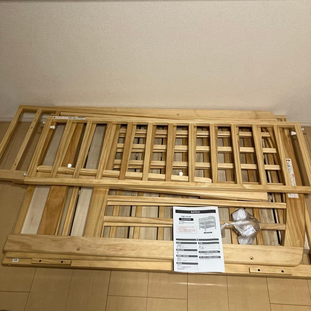 【ほぼ新品】KATOJI ハイポジションベビーベッド(広島市引渡値引