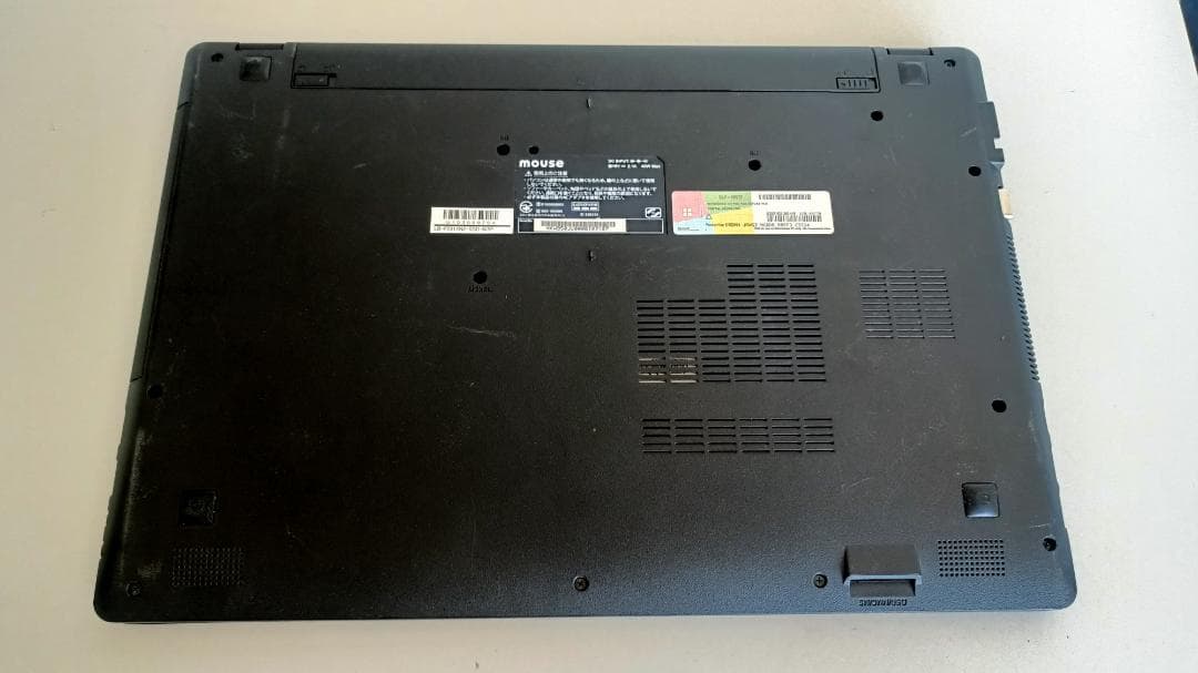 ⭐️ノートパソコンmouse 第六世代Core i3 SSD256G メモリ8G