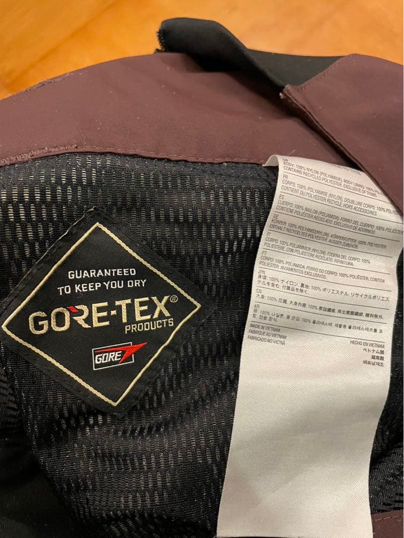 着用一回訳あり VOLCOM GORE-TEX ビブパンツ XL