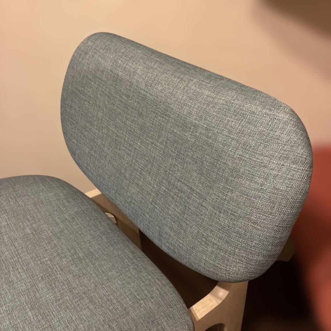 ニトリ　ダイニングチェア　ブルーorオレンジ