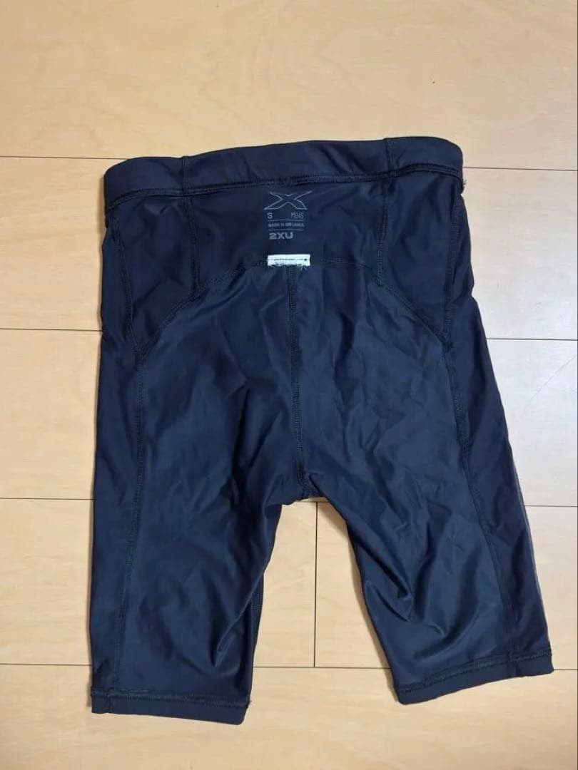 2XU mcs ハーフタイツ　Sサイズ