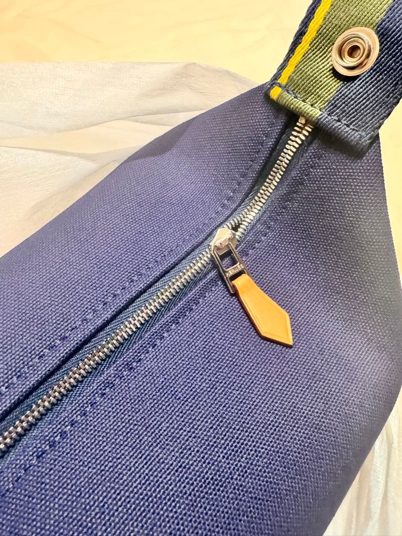 新品未使用　エルメス　ブリッドアブラックPM Hパヴィヨン　ポーチ