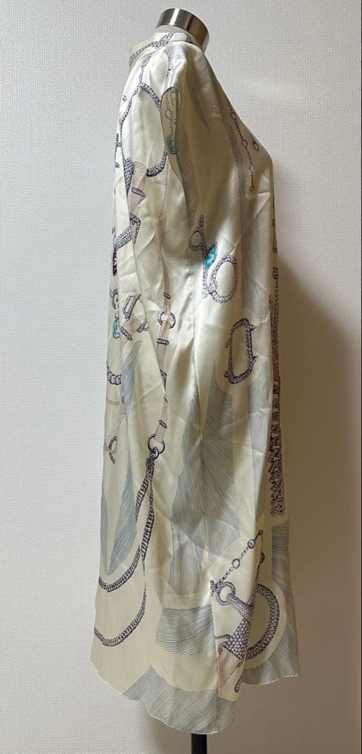 新品未使用タグ付き　エルメス　シルク100% カレ ワンピース ツイルレーヌ