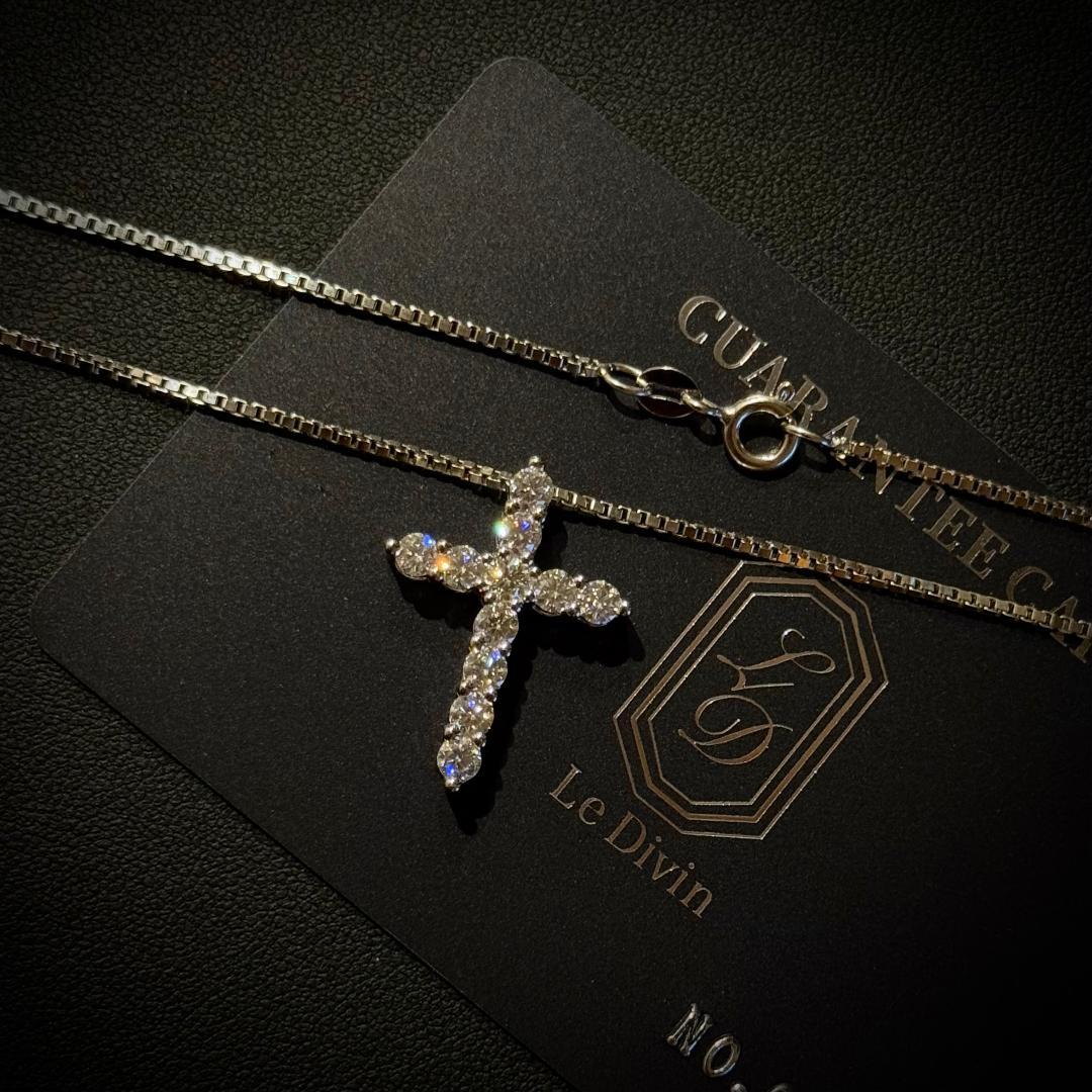 新年SALE1点限定価格 Sサイズ モアサナイト1.1ct クロスネックレス