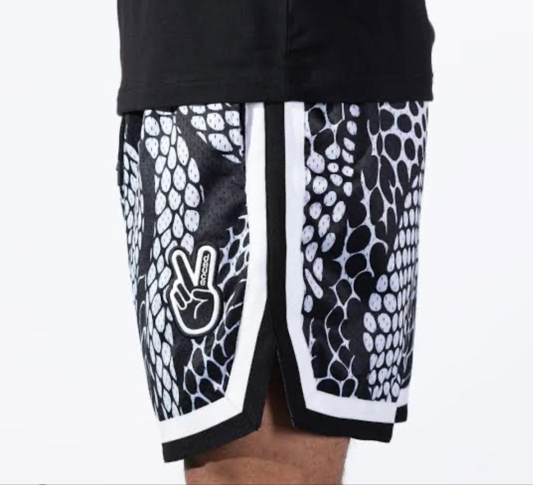 [希少品]Deuce 2.0 Shorts White Mamba M