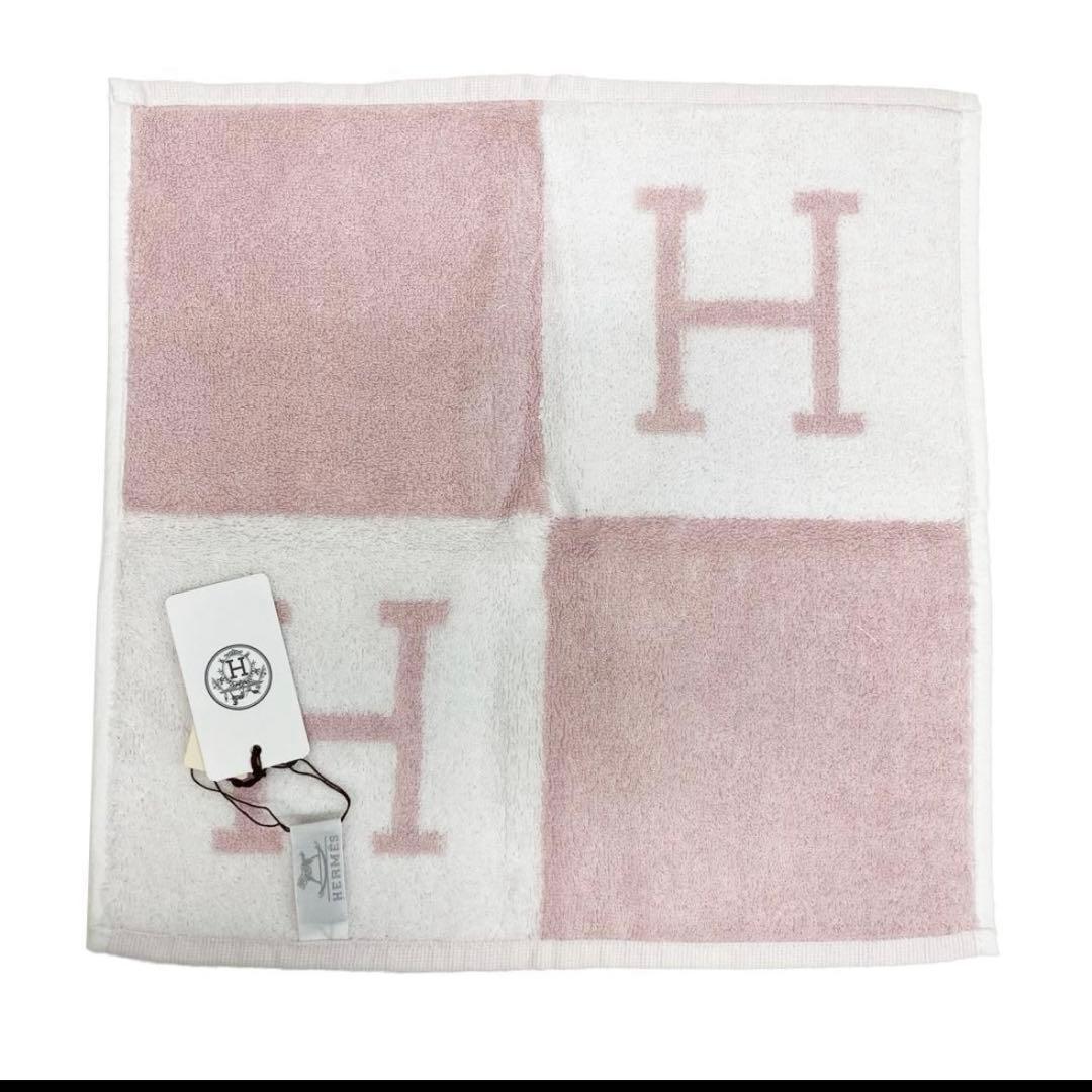 新品HERMES ピンク タオルハンカチ